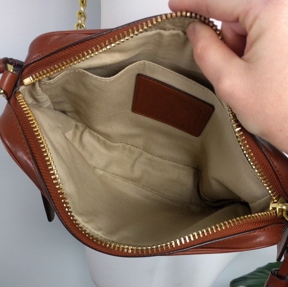 Coach Legacy Flight Bag Crossbody 25362. - Picture 6 of 8